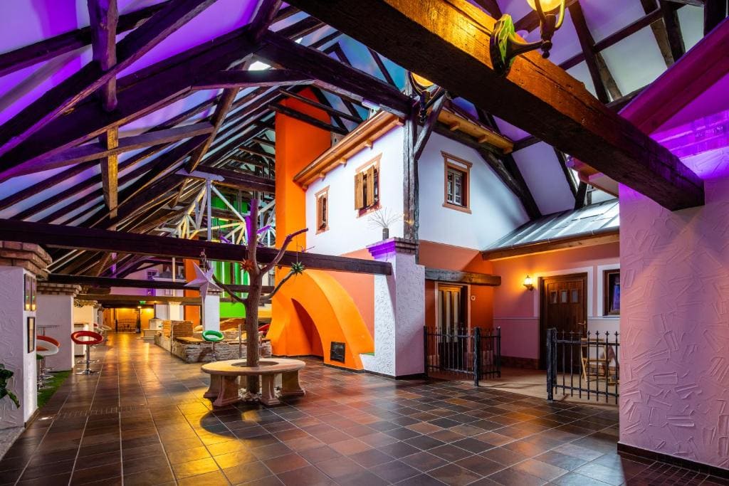 Hotel Vécsecity - View 7
