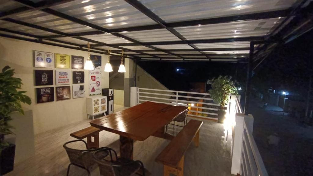 Alexandria12 Guest House - View 4