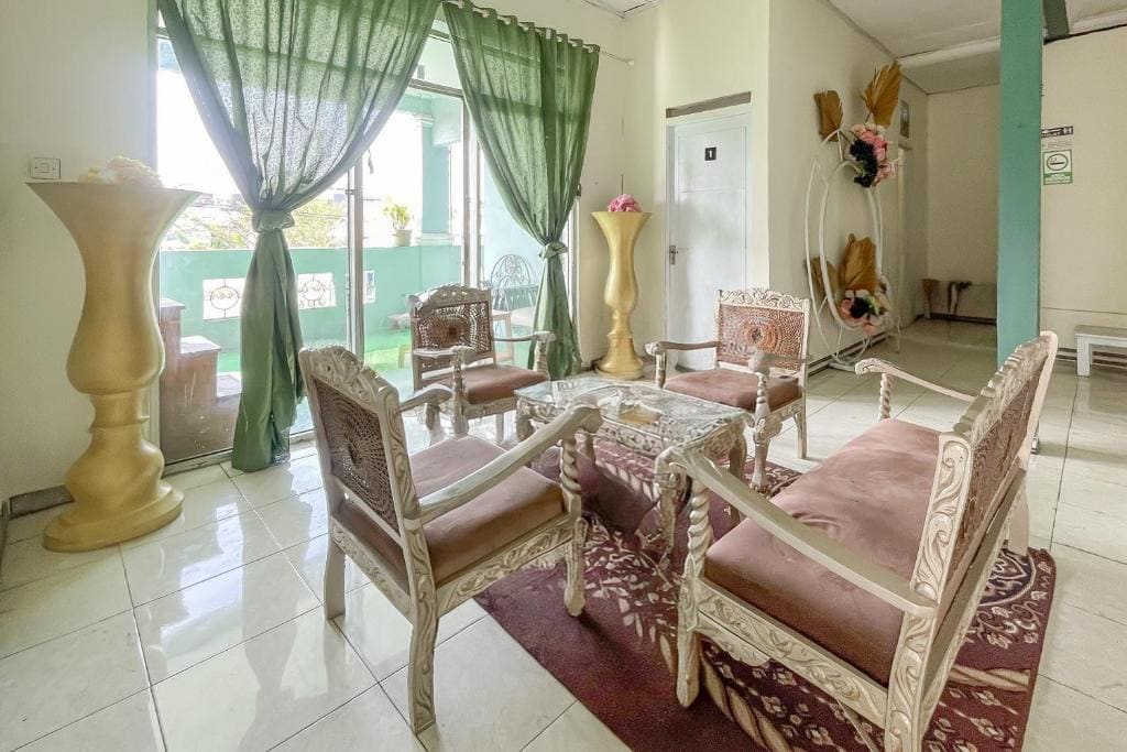 Alza 2 Cianjur Mitra RedDoorz - View 2