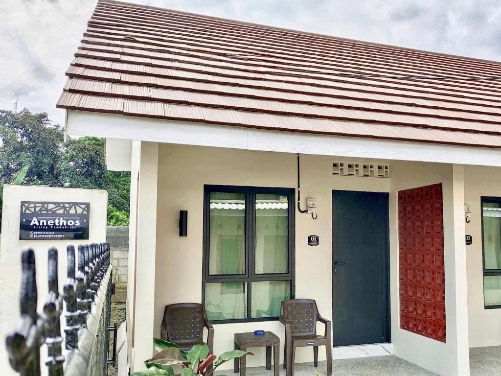 Anethos Living Tambakrejo Family Stay - View 4