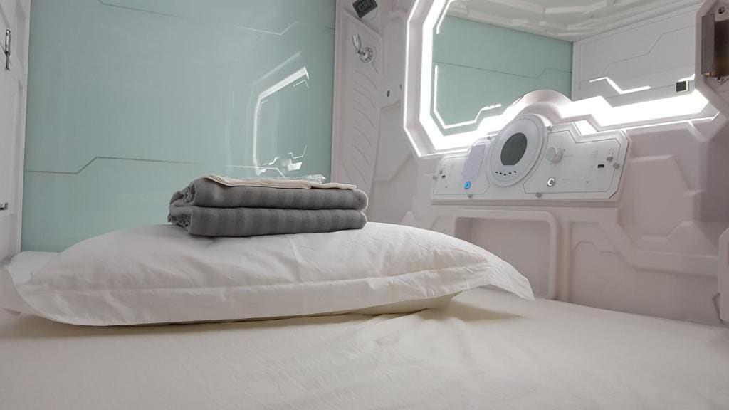 Apollo Capsule Hotel - View 2