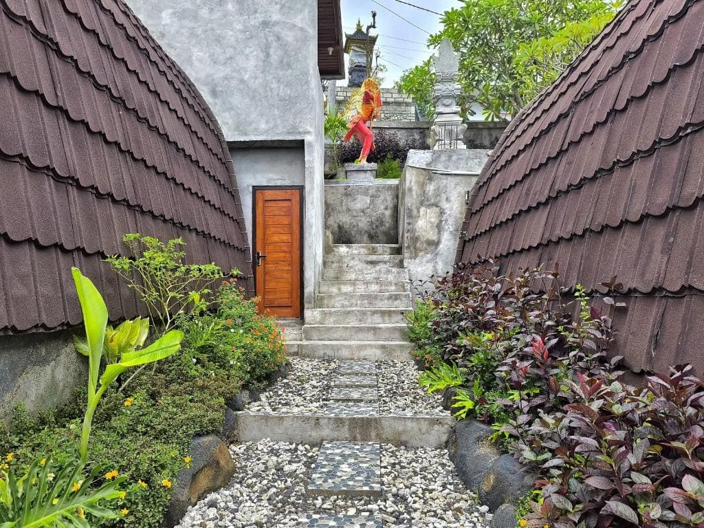 Bali Girl Penida — Ansicht 2