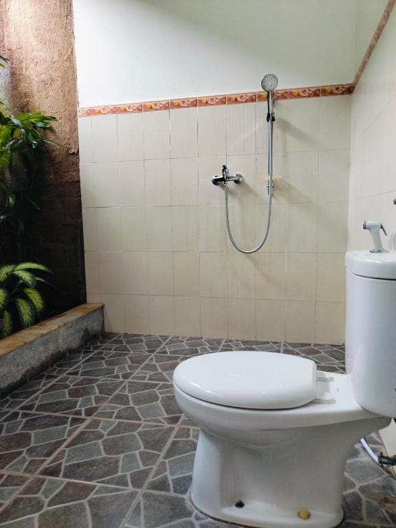 Bayumantra Bungalows - View 3