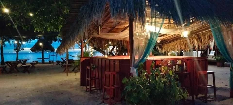 Bintan Brzee Beach in Bintan Island - Bungalow 2 - View 4