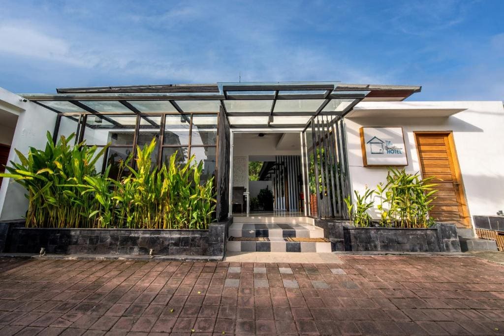 Little Boutique Hotel 108- 30m from beach - View 3