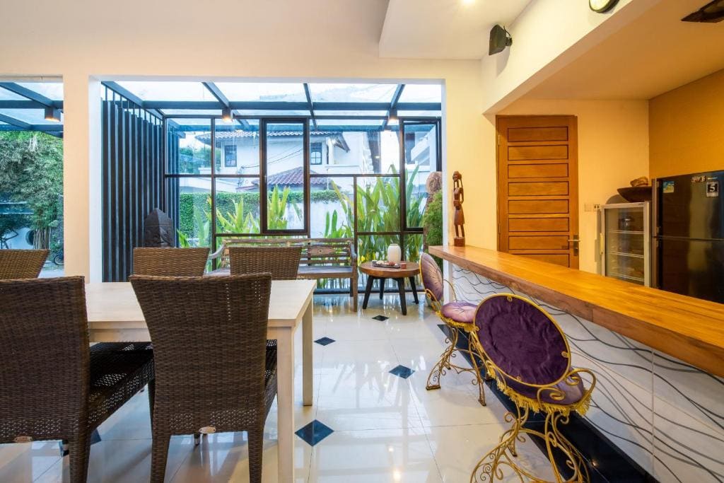 Little Boutique Hotel 108- 30m from beach - View 5