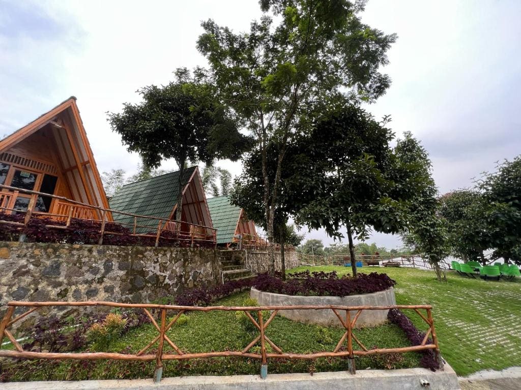 Ciawitali Glamping - View 2