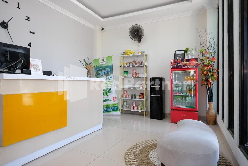 Hotel Andono near YIA Mitra RedDoorz - View 3
