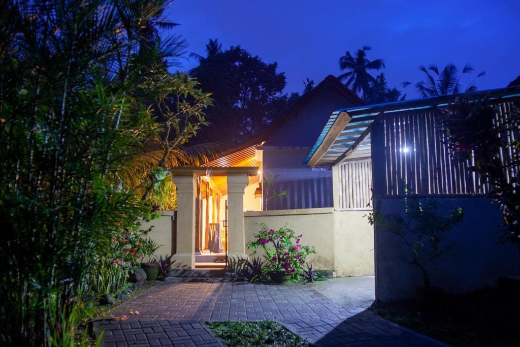 Darma Guest House Keliki - View 7