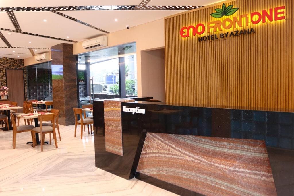 Eno Front One Hotel Semarang - View 4