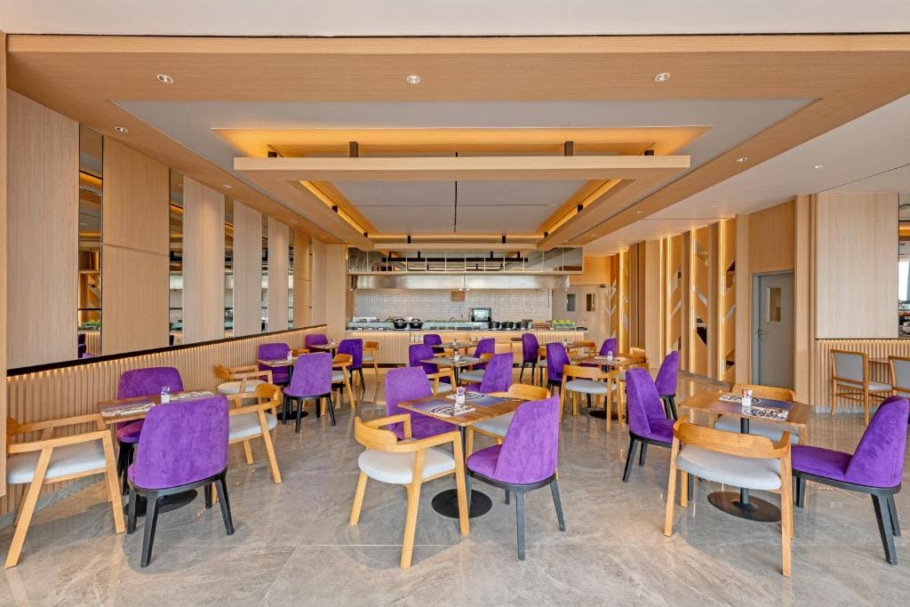 FOX Lite Hotel Majalaya - View 4