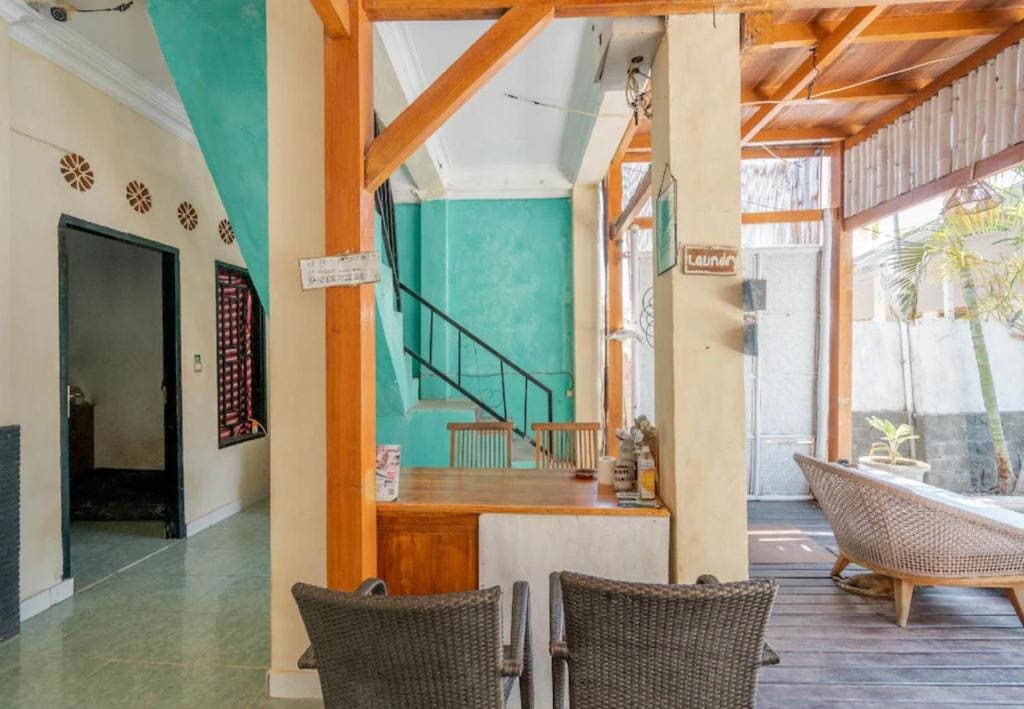 Gili White Bamboo - View 5