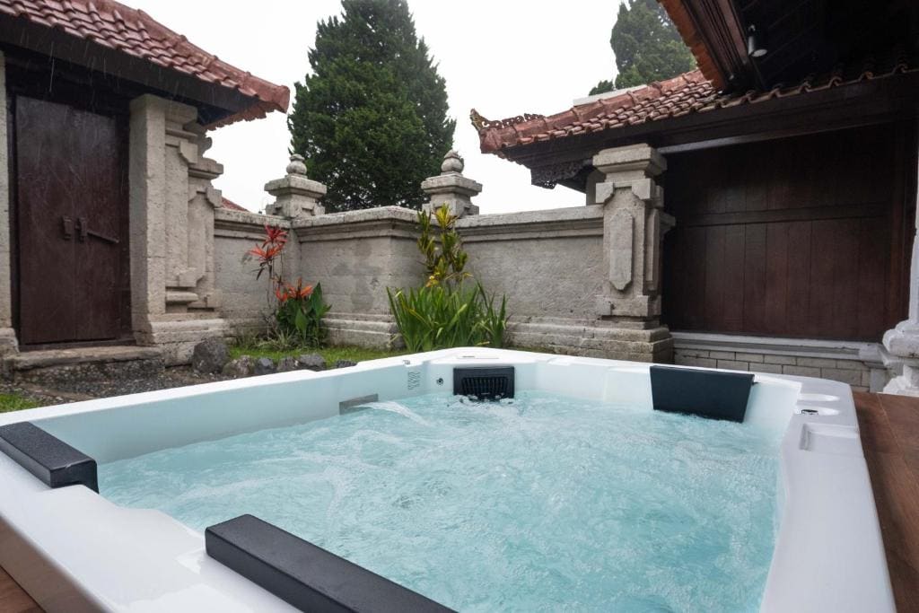 Girihill Farmhouse - View 4