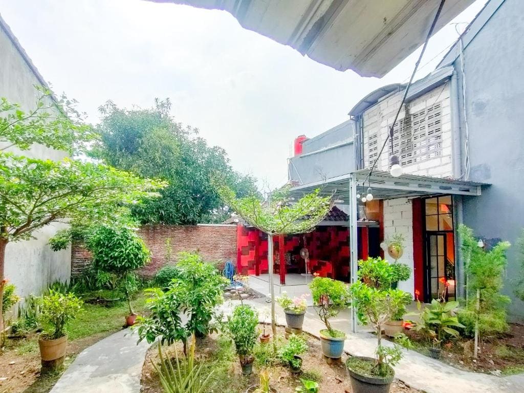 RedDoorz Syariah at Graha Adi Karya Kartasura - Main view