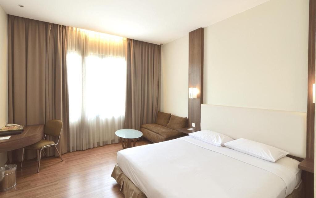 Grand Cikarang Hotel - View 2
