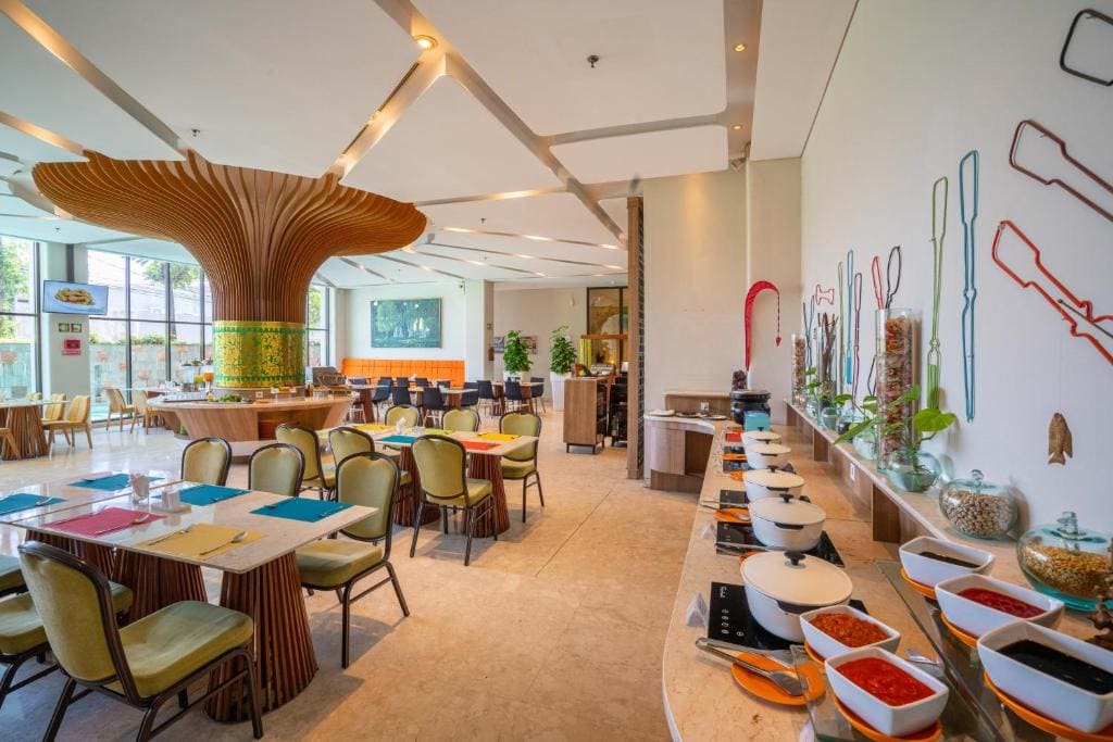 Grand Livio Kuta Hotel - View 3