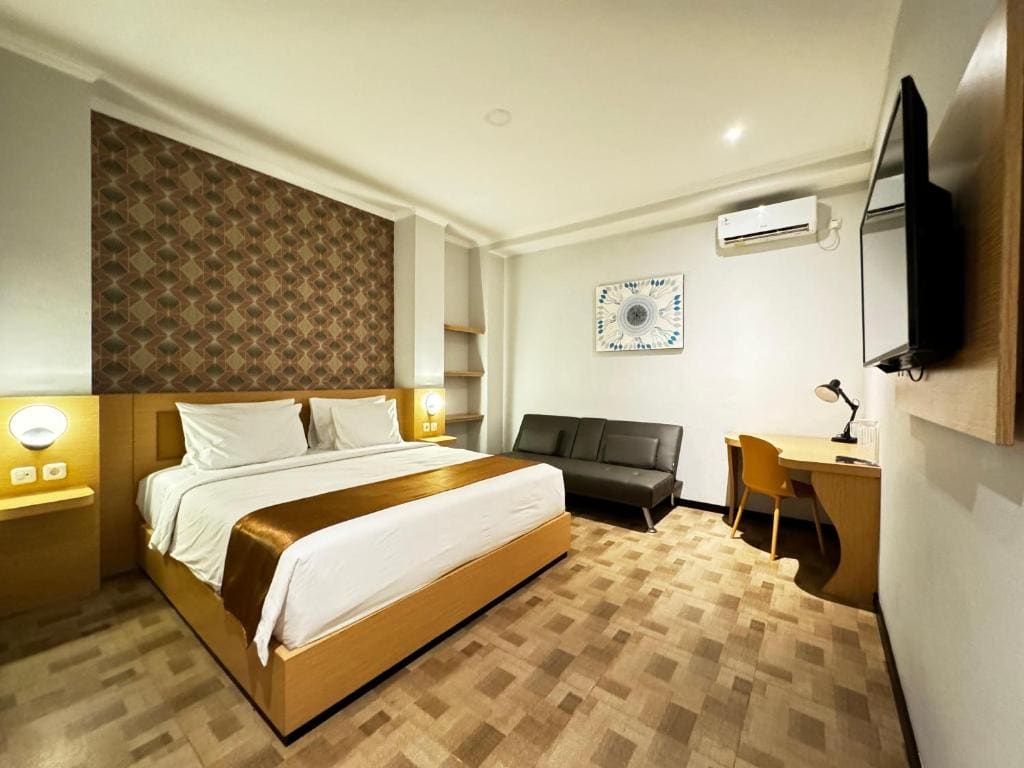 Grand Plaza Suites - Main view