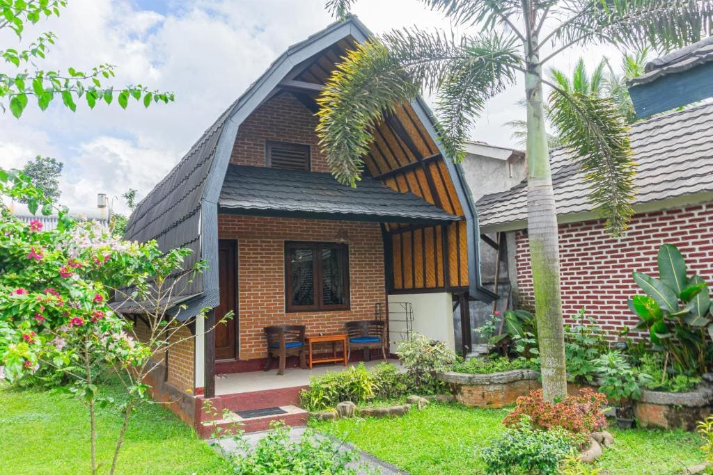 Green Orry Inn Tetebatu - Main view