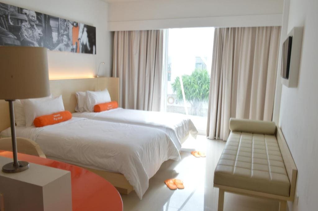 HARRIS Hotel and Conventions Denpasar Bali - View 2