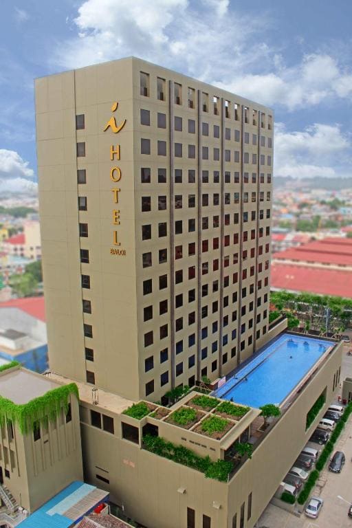 I Hotel Baloi Batam - Main view