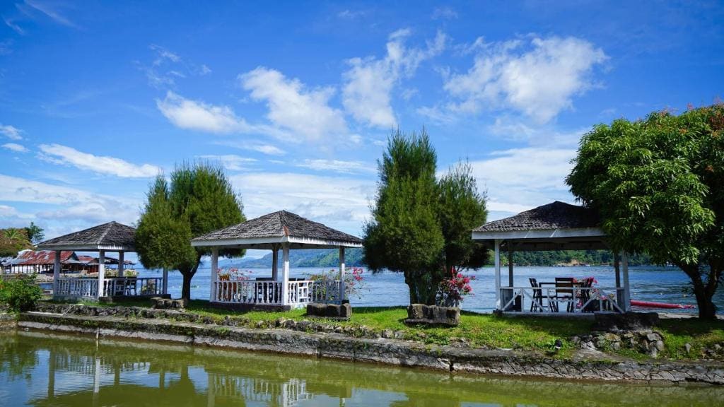 Khas Parapat - View 3