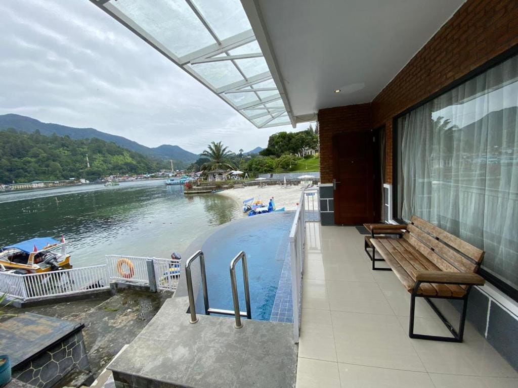 Khas Parapat - View 5