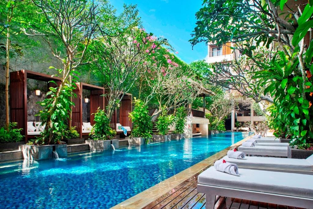 Jambuluwuk Oceano Seminyak Hotel - View 4