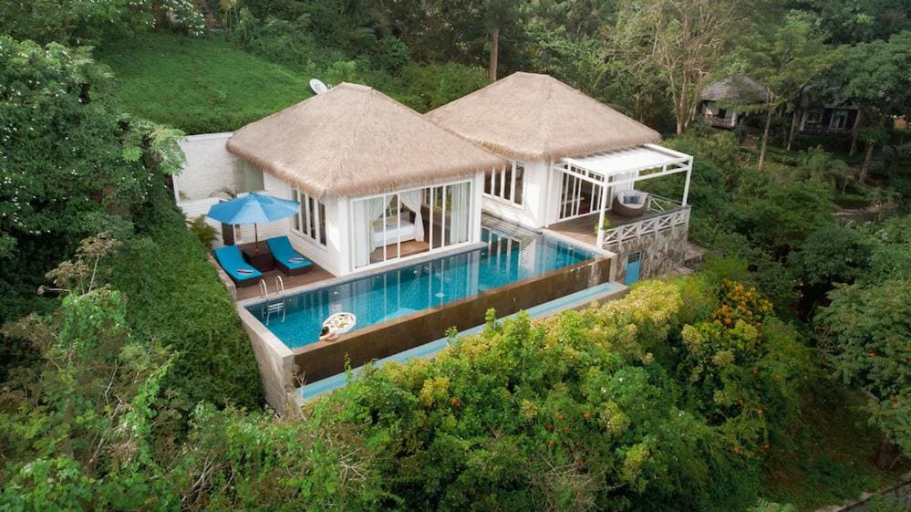 Lembeh Resort - Main view