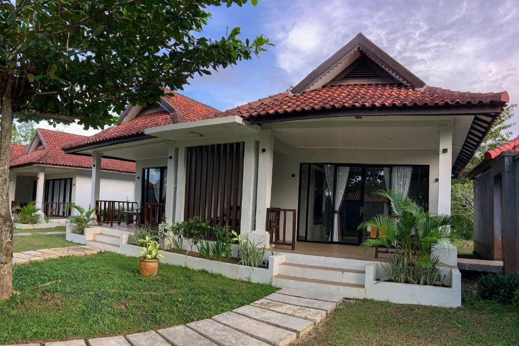 Beach Rock Resort Belitung - Main view
