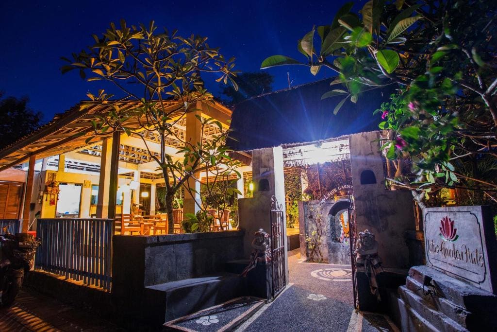 Lotus Garden Huts - Main view