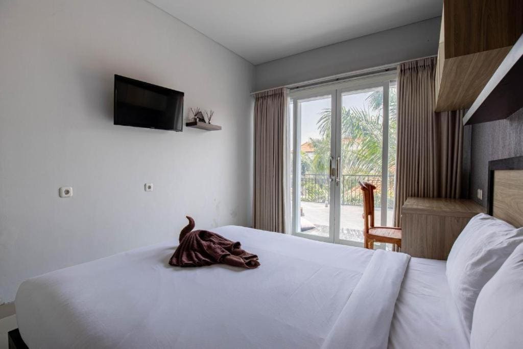Lushy Hostel Canggu - View 7