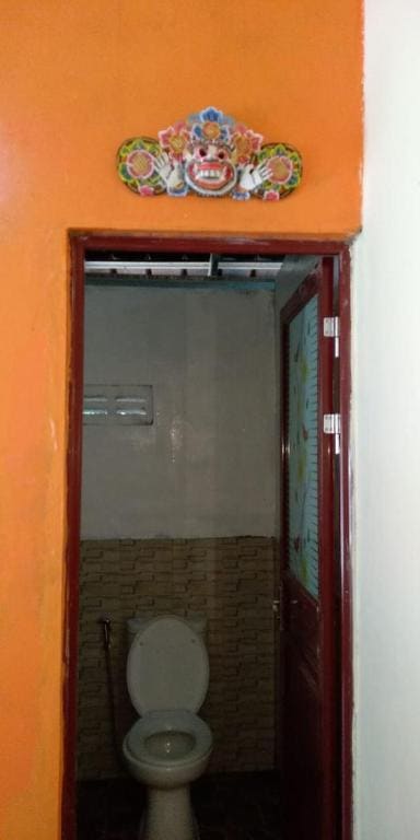 Made Roejas Family - Main view