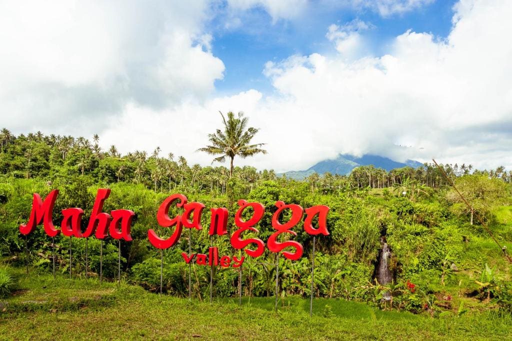 Maha Gangga Valley by ecommerceloka - Main view
