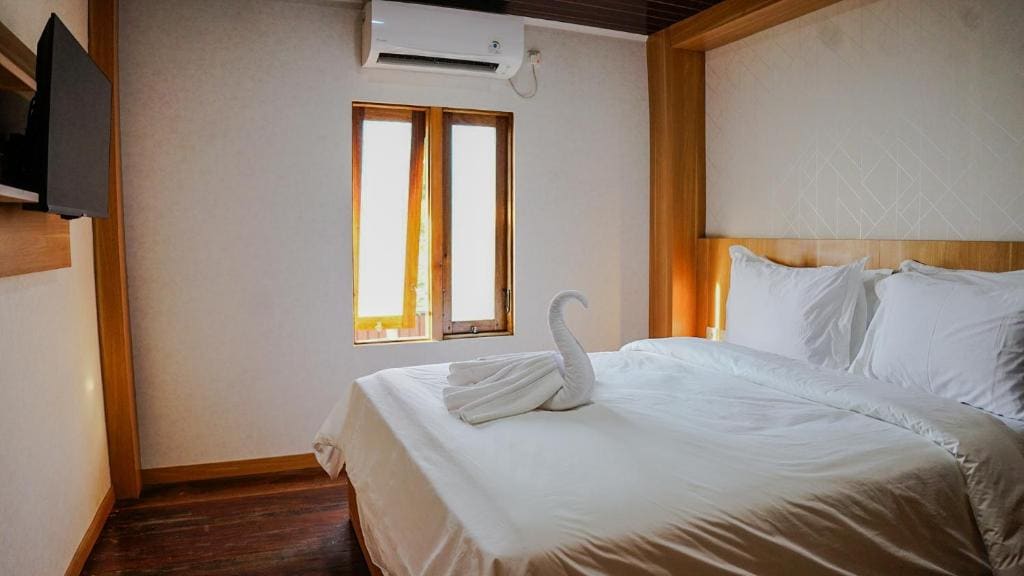 Maluk Surf House - View 2