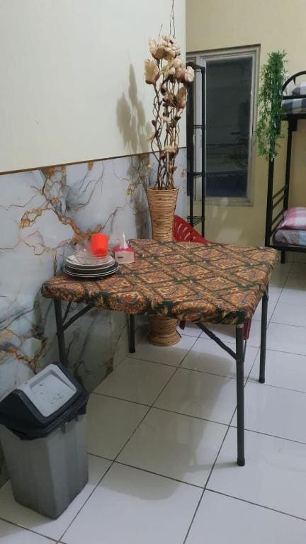 Medan Dazhong Backpacker's Hostel - Vista 5