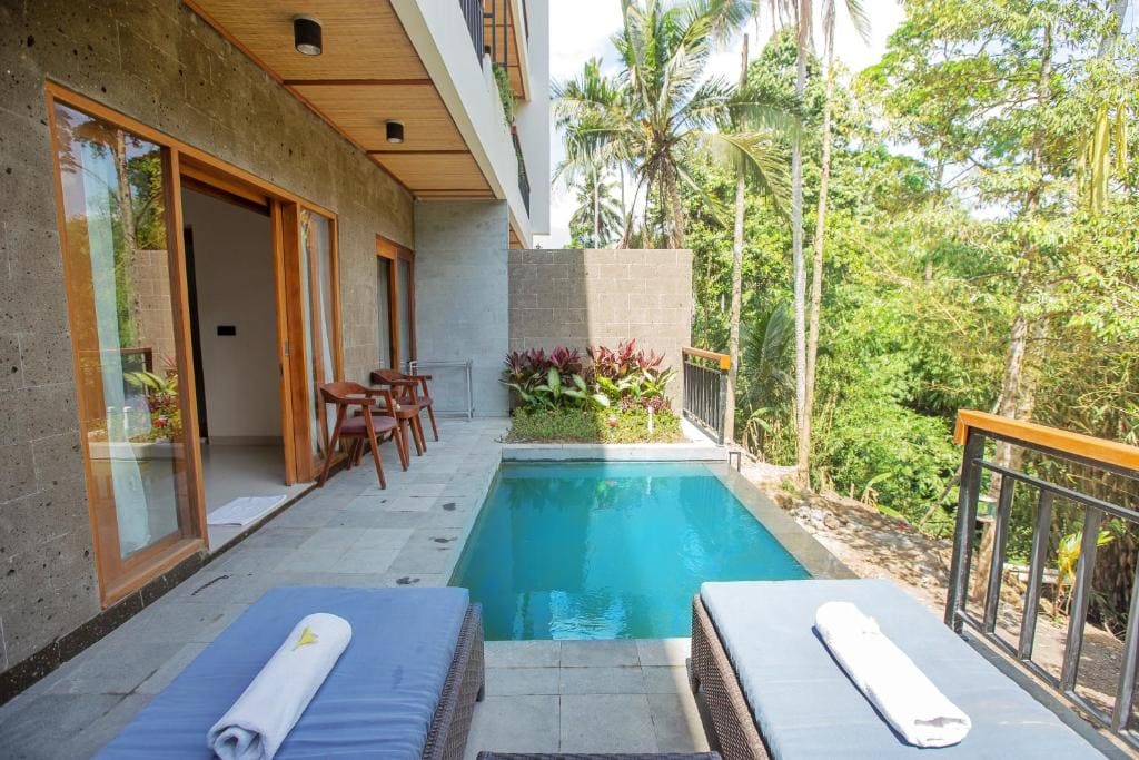 MJ House - View 3