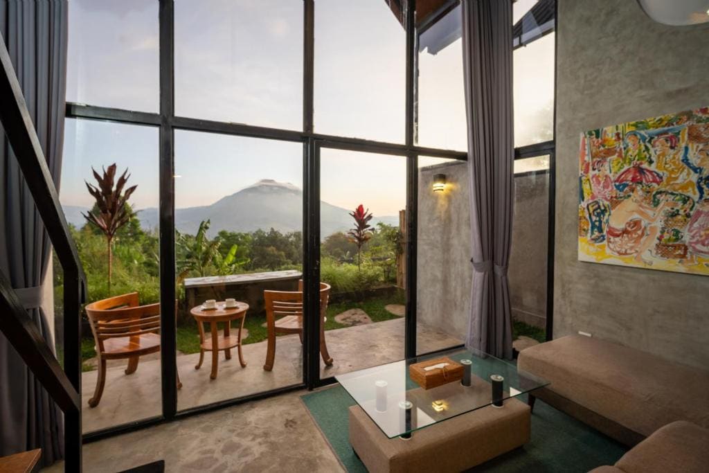 Mountain Peak Kintamani - View 2