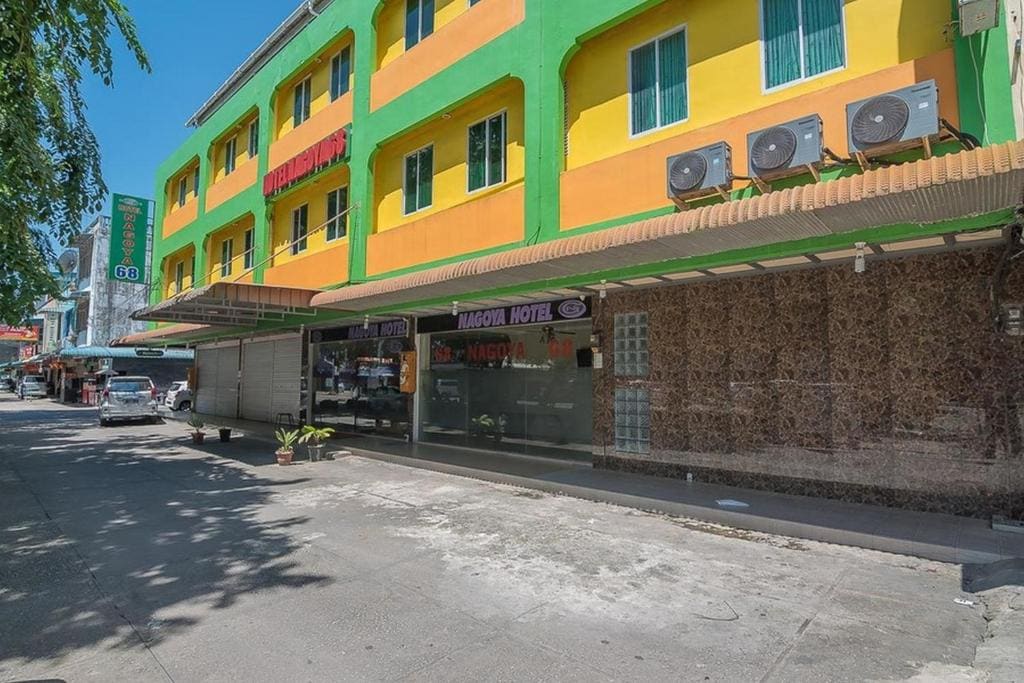 RedDoorz near Nagoya Citywalk Batam 2 - View 5