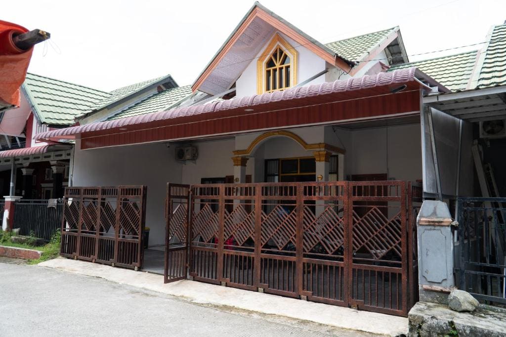 Nginapdipadang Parkit House near Padang, 10min Padang Beach - View 5