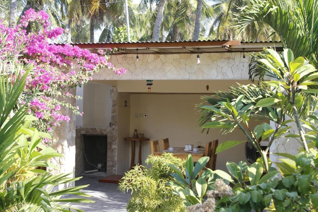 Oemau Bungalow - View 6