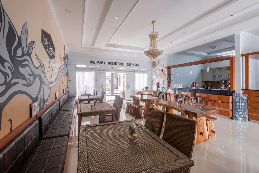 Urbanview Hotel One Family Maribaya by RedDoorz - View 7