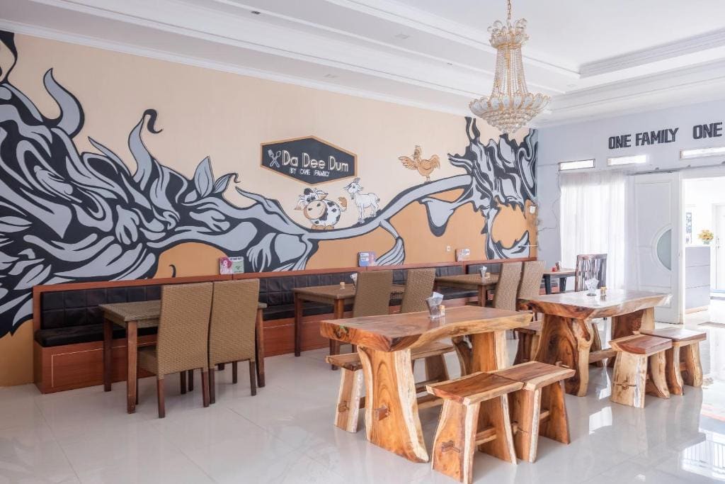 Urbanview Hotel One Family Maribaya by RedDoorz - View 3