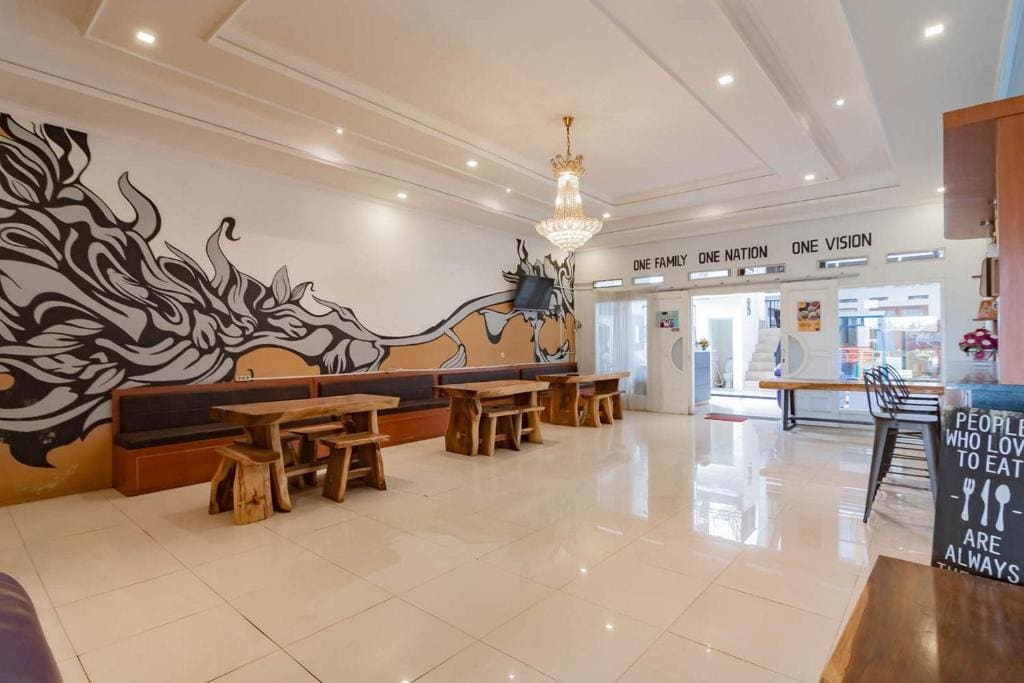 Urbanview Hotel One Family Maribaya by RedDoorz - View 5