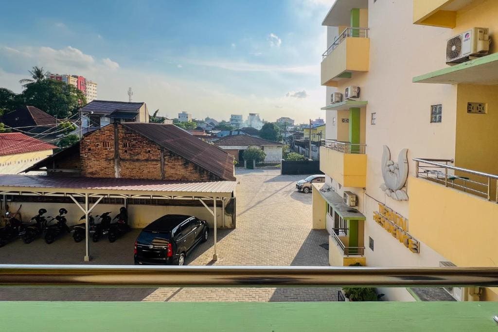 Teratai Residence RedPartner - عرض 6