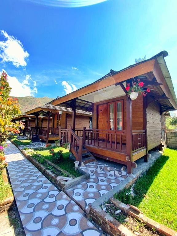 Puncak Rinjani Lodge - View 3
