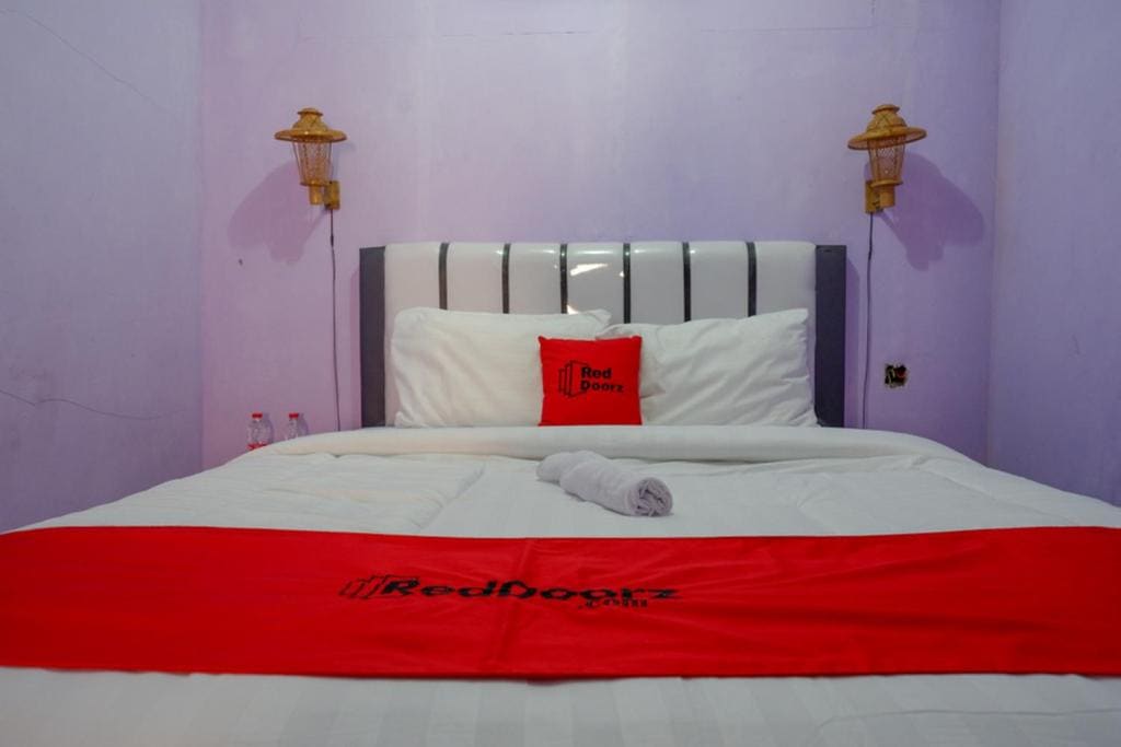 RedDoorz near Goa Jatijajar 2 - View 5