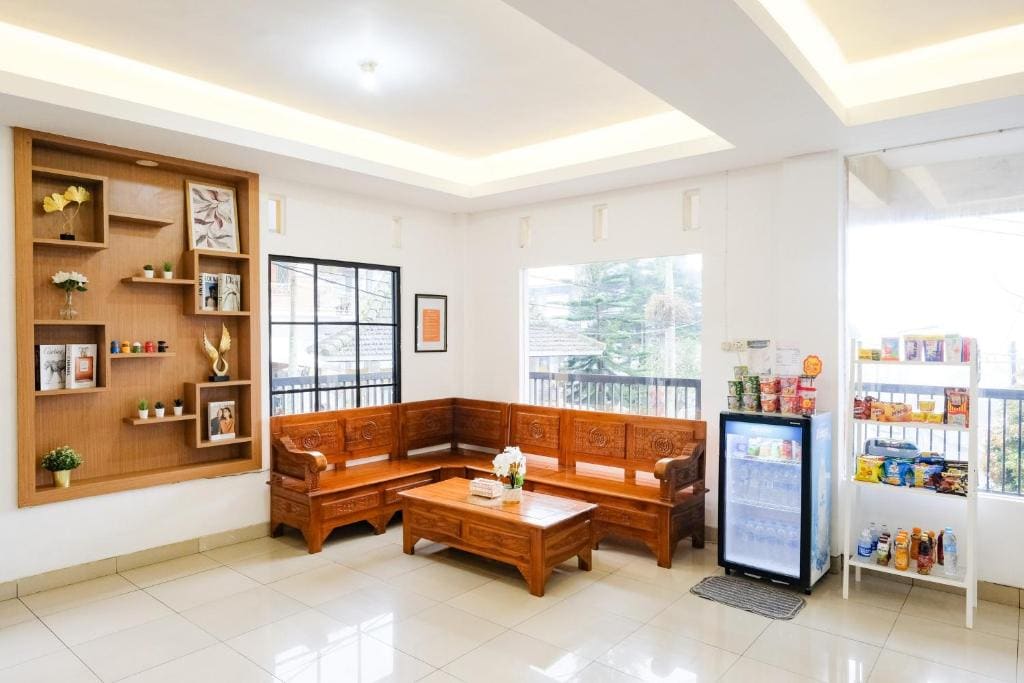 RedDoorz near Taman Rekreasi Selecta - View 5