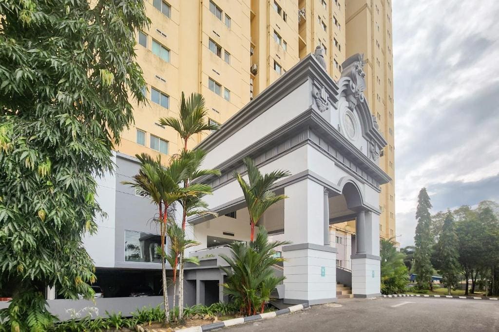 RedDoorz Premium Near Imperium Superblok - View 5