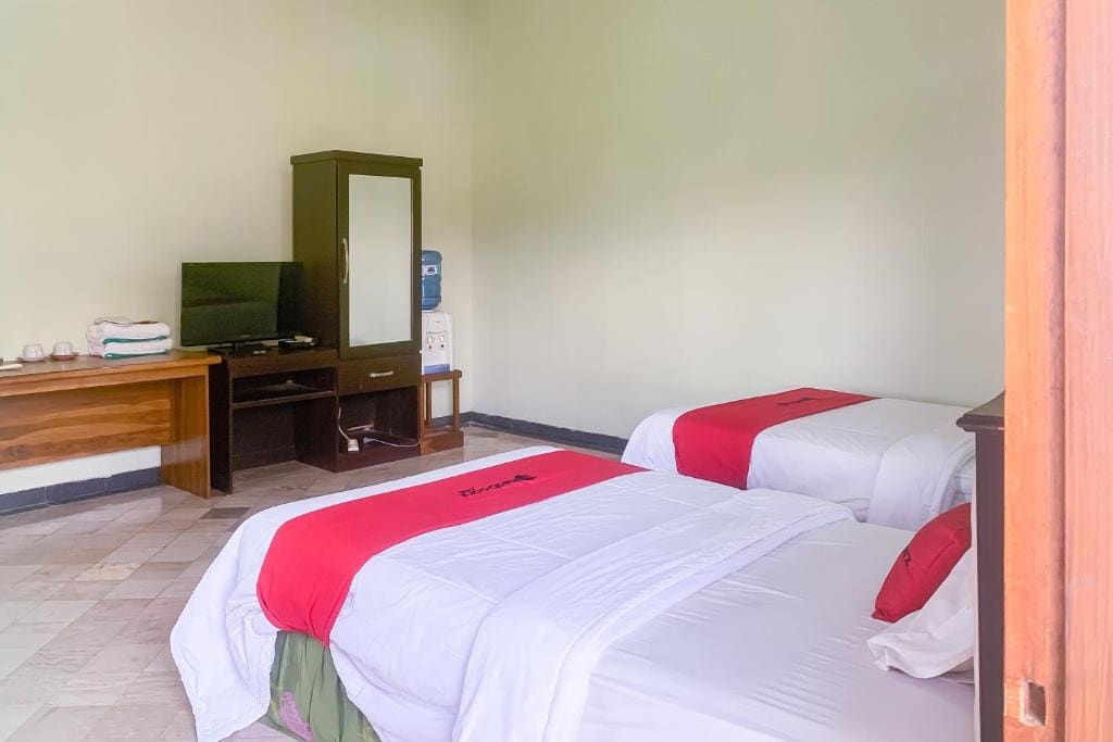 RedDoorz Resort Syariah at Hotel ANB Pameungpeuk Garut - View 7