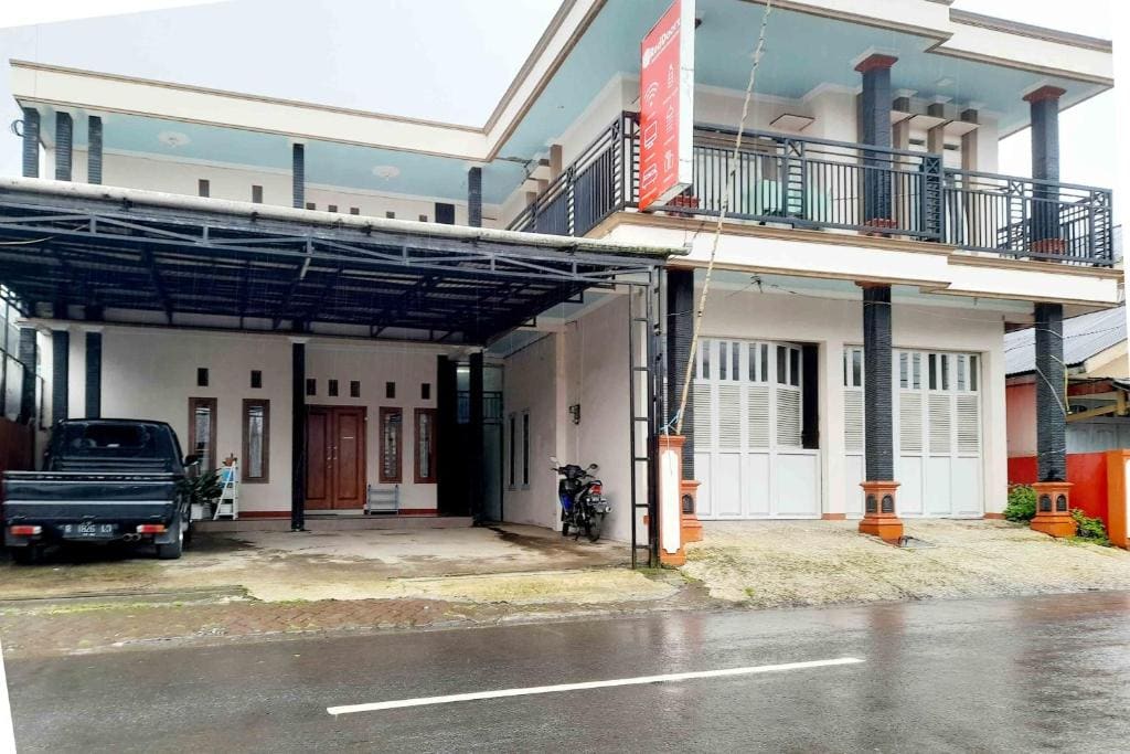 RedDoorz Syariah near Komplek Candi Arjuna Dieng 2 - View 5